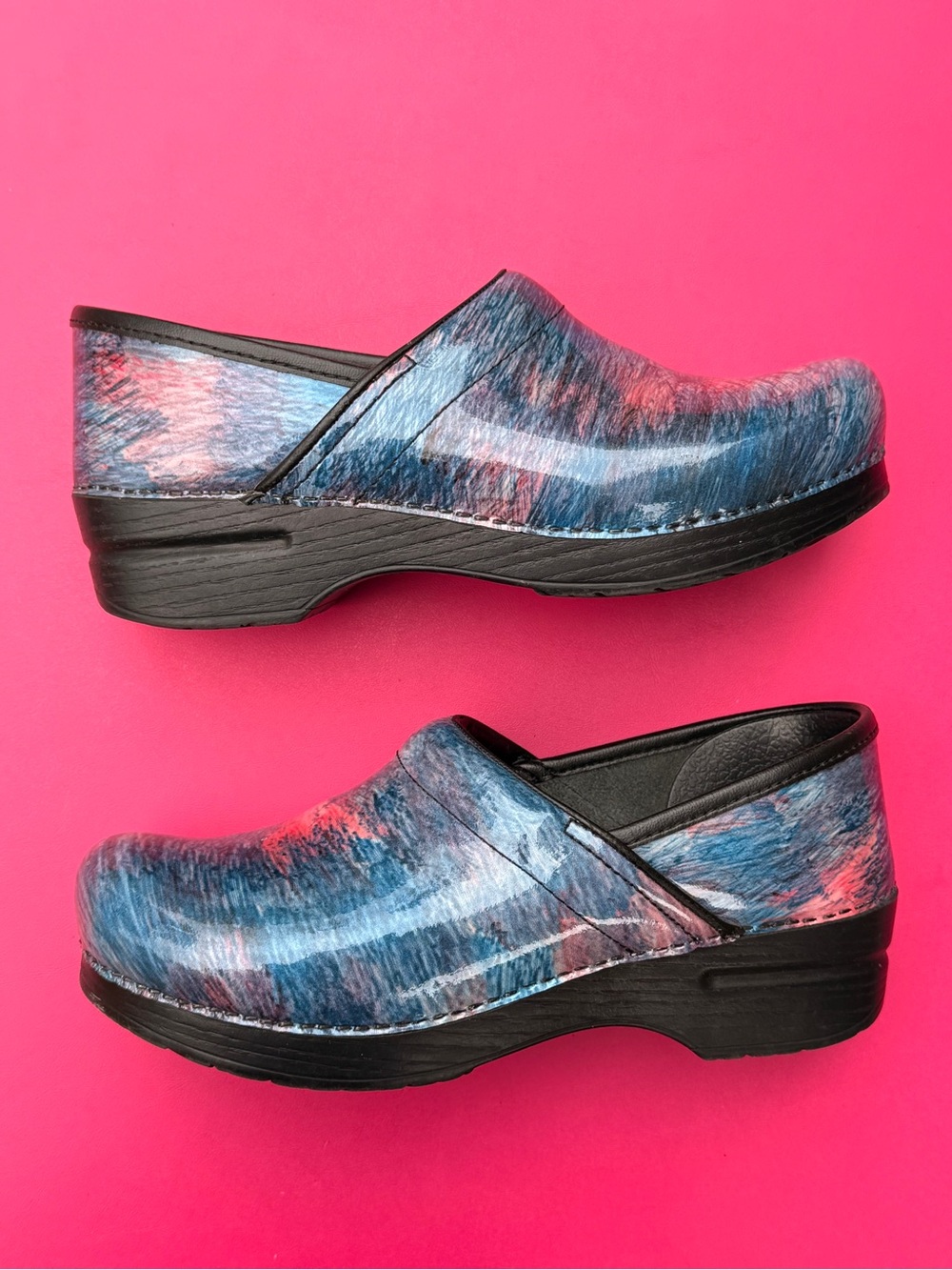 Dansko Professional Cotton Candy Patent Leather Clogs Shoes Mule Nursing 39 8.5